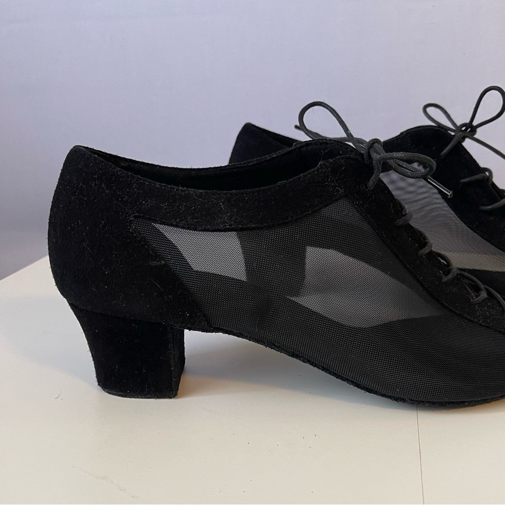 Capezio Beatrice Ballroom Dance Shoes 10W Black Suede & Mesh Lace Up - Picture 8 of 11